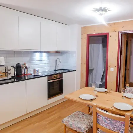 Le Bristol B11 By Interhome Apartamento *